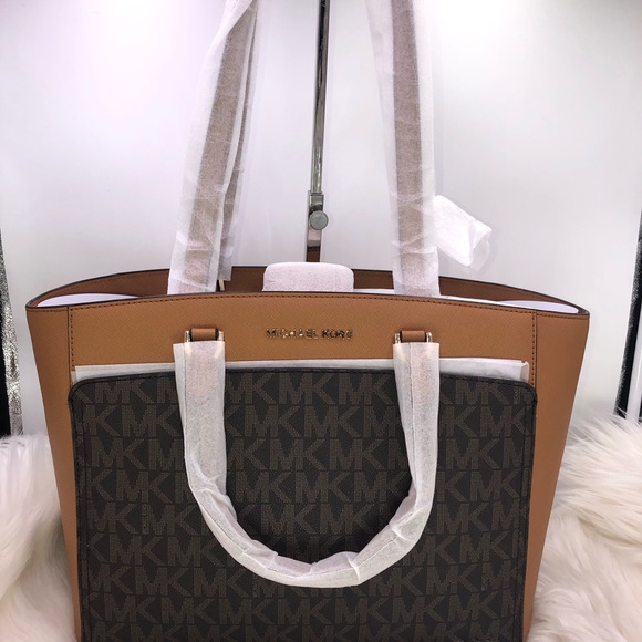 Michael Kors Emmy Large Double Handle Tote - Picture 3 of 7